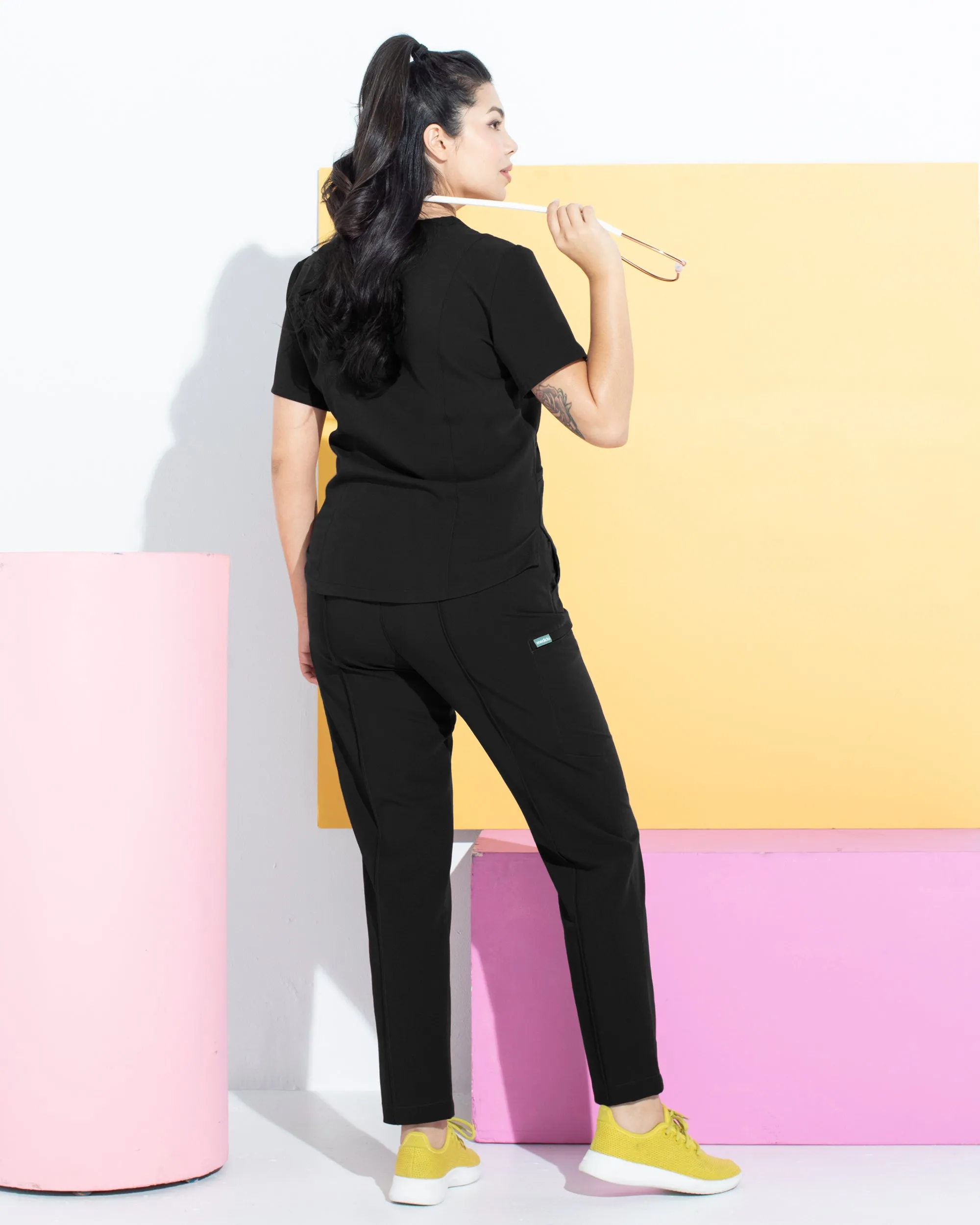 FYSEL® Amelia‎ ‎ Fitted Scrub Top (Final Sale)