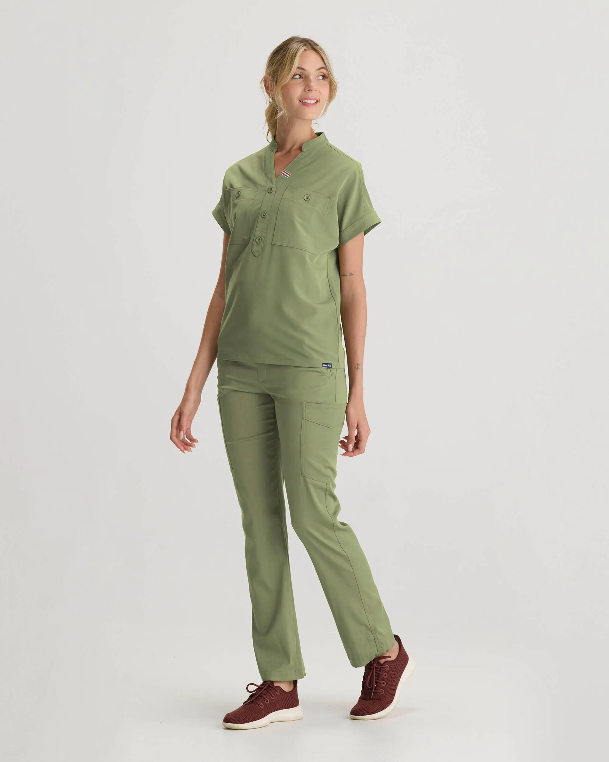 FYSEL® Fiji‎ ‎ Banded Collar Scrub Top